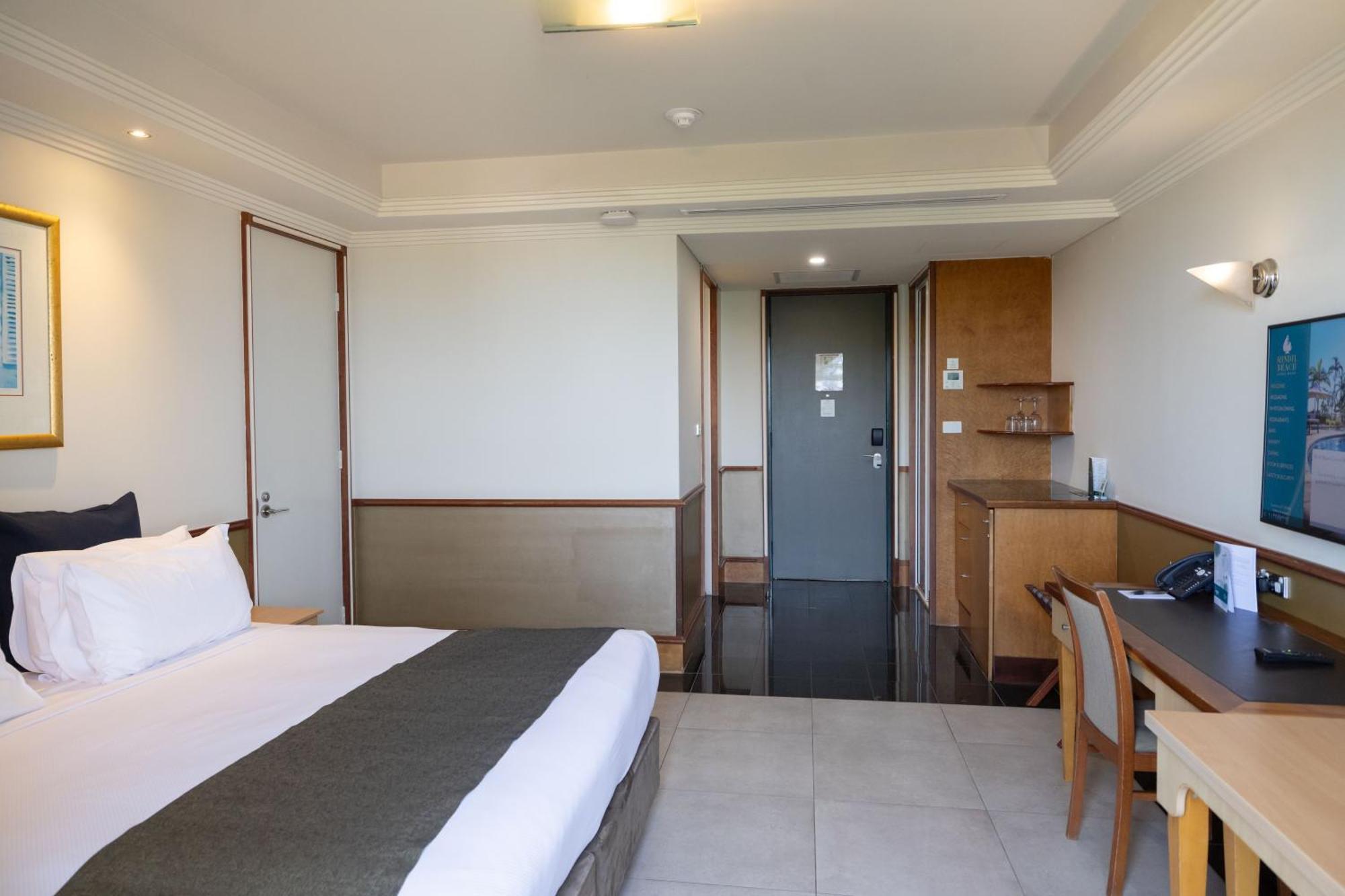Mindil Beach Casino Resort Darwin Exteriér fotografie A room at the hotel